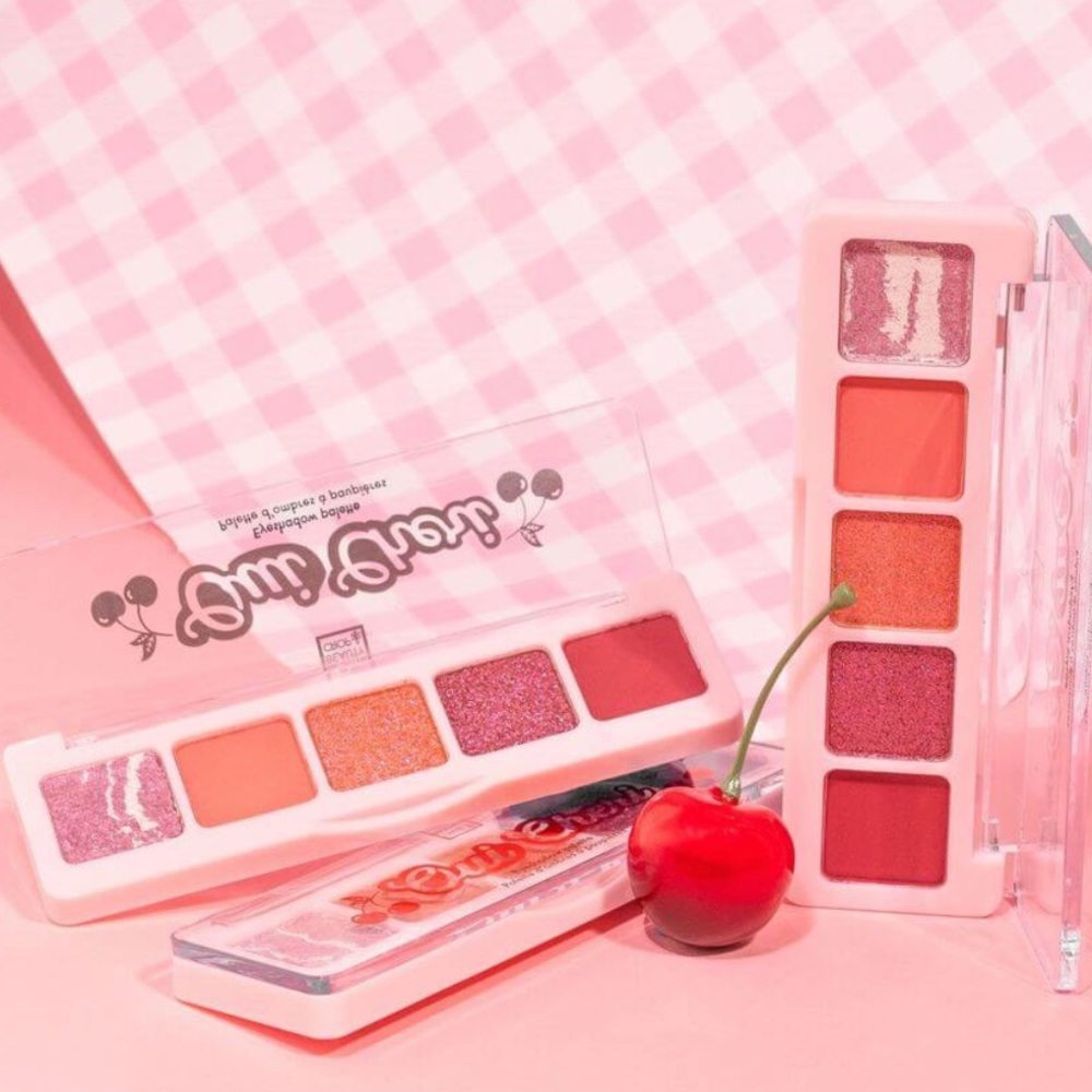 The Beauty Crop Oui Cherie Mini Treat Eyeshadow Palette